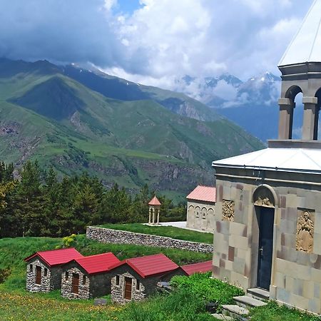 Hotel Crystal Kazbegi Exterior foto
