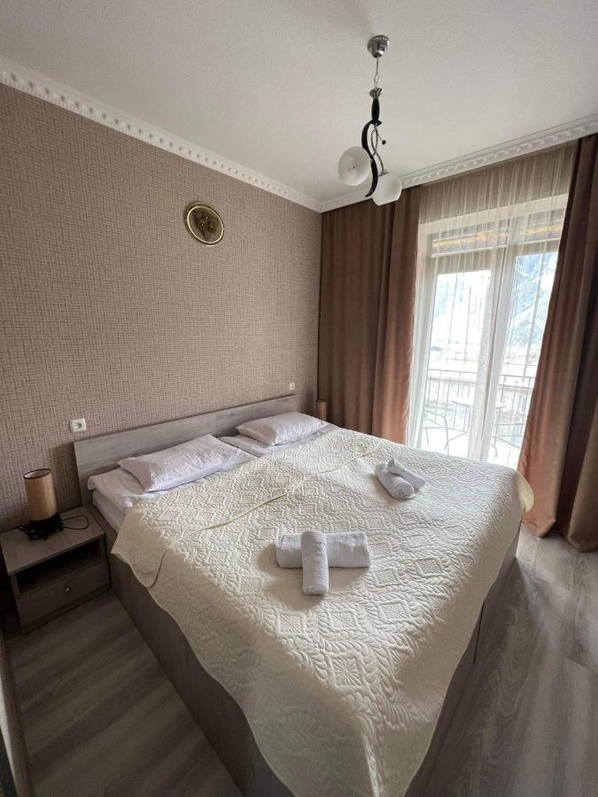 Hotel Crystal Kazbegi Exterior foto